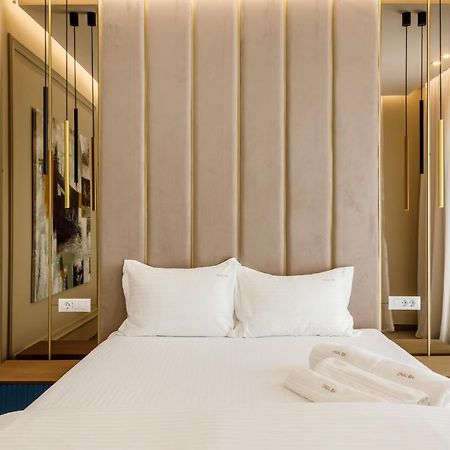 Onal Boutique Hotelier Mamaia Exteriör bild