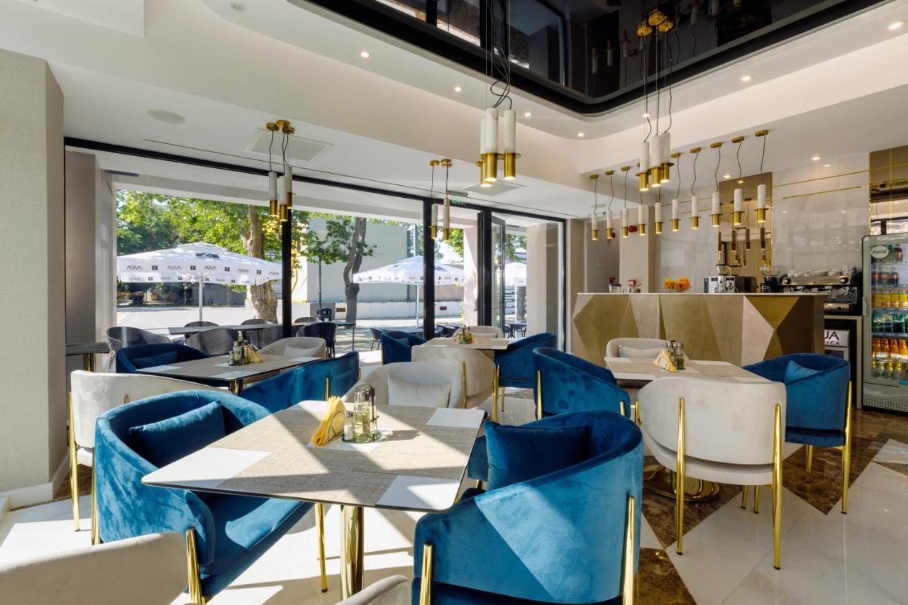 Onal Boutique Hotelier Mamaia Exteriör bild