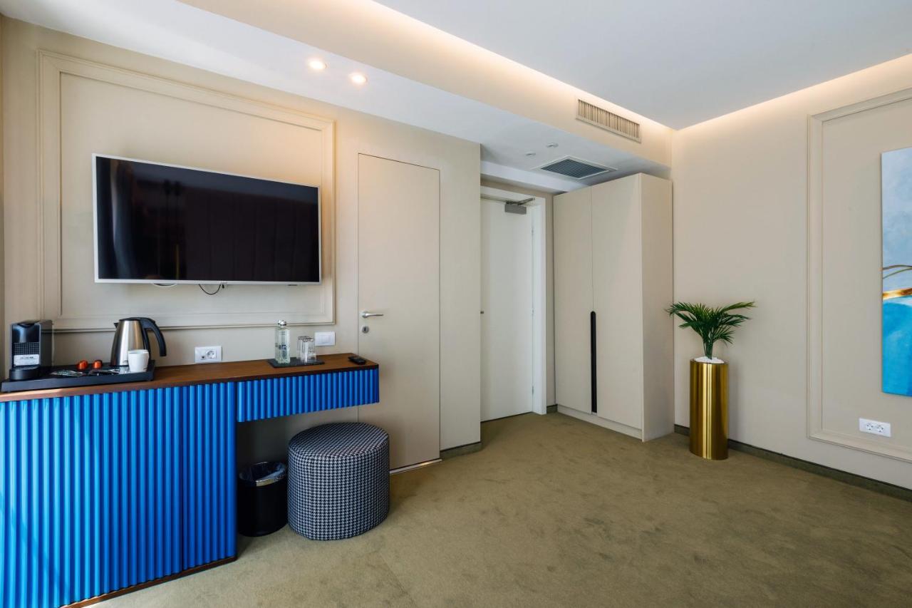 Onal Boutique Hotelier Mamaia Exteriör bild